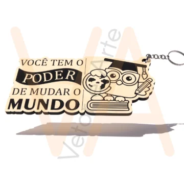 Chaveiro com coruja formada, capelo e frase Você tem o poder de mudar o mundo - Imagem 2